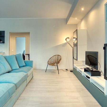 Caseospitali - Casa Janas, Elegante Trilocale Per 5 In Zona Centrale Milão Exterior foto