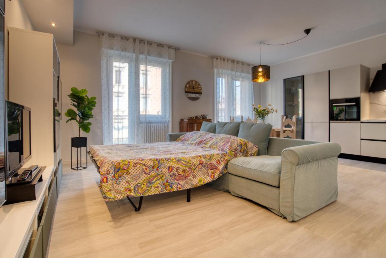 Caseospitali - Casa Janas, Elegante Trilocale Per 5 In Zona Centrale Milão Exterior foto