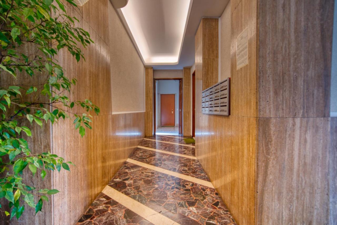 Caseospitali - Casa Janas, Elegante Trilocale Per 5 In Zona Centrale Milão Exterior foto